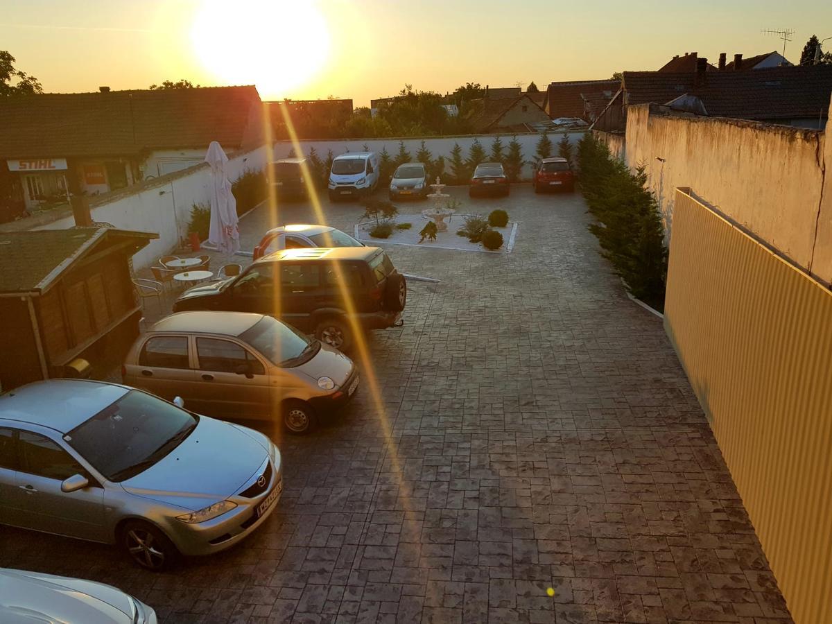 Pensiune Xe-Mar Arad Exterior foto